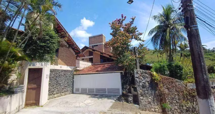 Casa com 3 dormitórios à venda, 330 m² por R$ 2.000.000 - Praia Deserta - São Sebastião/SP
