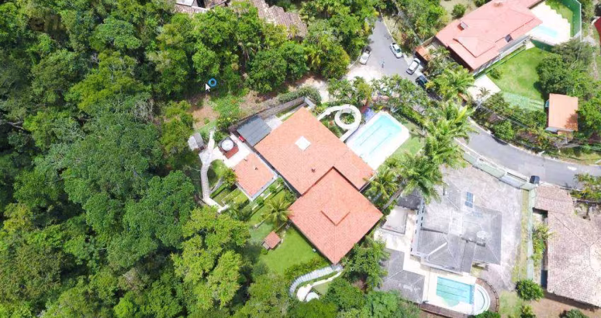 Casa com 6 dormitórios à venda, 763 m² por R$ 4.500.000,00 - Reserva Du Moulin - São Sebastião/SP