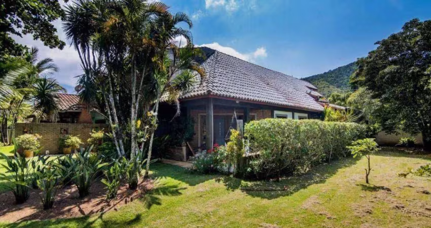 Casa com 4 dormitórios à venda, 197 m² por r$ 3.000.000,00 - guaecá - são sebastião/sp
