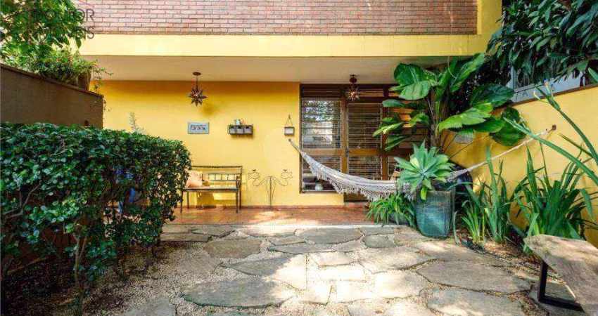 Casa com 4 dormitórios à venda, 304 m² por R$ 3.200.000,00 - Moema - São Paulo/SP