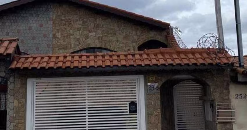 Sobrado com 3 dormitórios à venda, 189 m² por R$ 795.000,00 - Vila Franci - São Paulo/SP