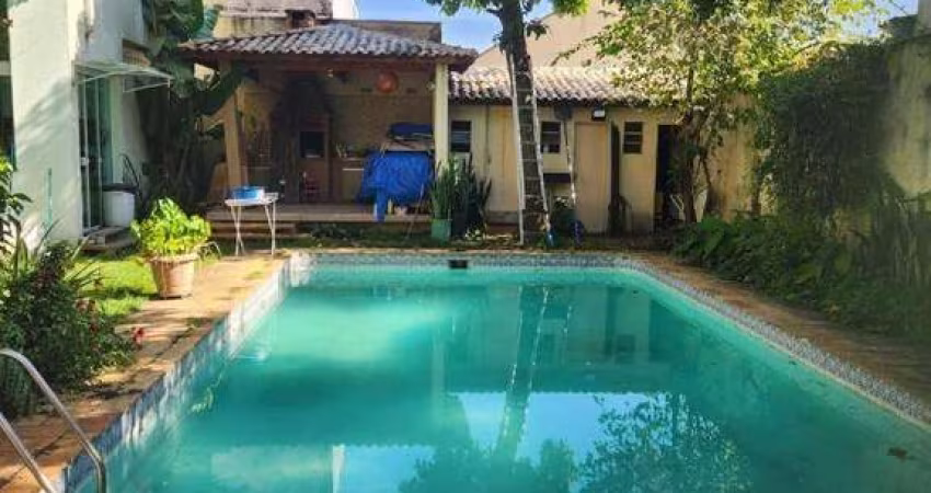 Sobrado com 3 dormitórios à venda, 410 m² por R$ 2.000.000,00 - Vila Curuçá - São Paulo/SP