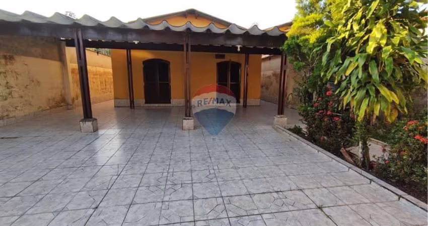 Casa a venda com 2 dormitórios na Vista Linda em Bertioga