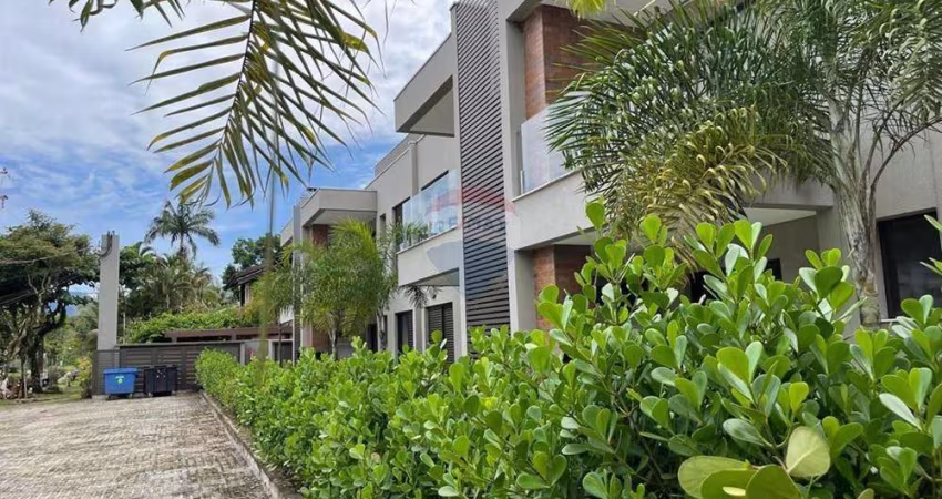 Villagio a Venda na  Riviera de São Lourenço em Bertioga-SP, com 2 dormitórios