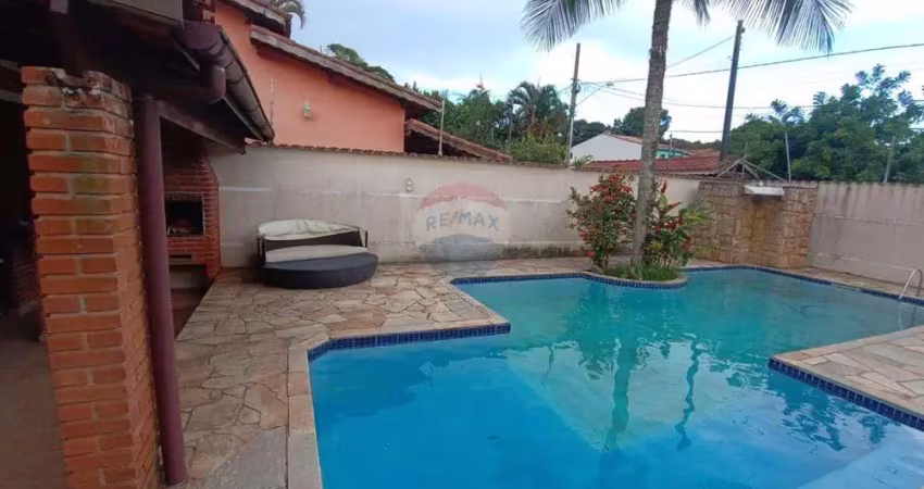 Casa térrea com piscina, sauna e area gourmet, a venda no indaiá em bertioga-sp