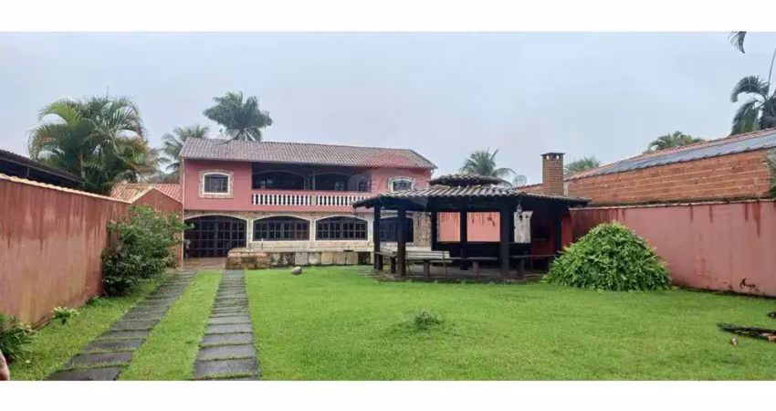 EDICULA ASSOBRADADA COM PISCINA, A VENDA NO CONDOMINIO MORADA DA PRAIA, EM BERTIOGA