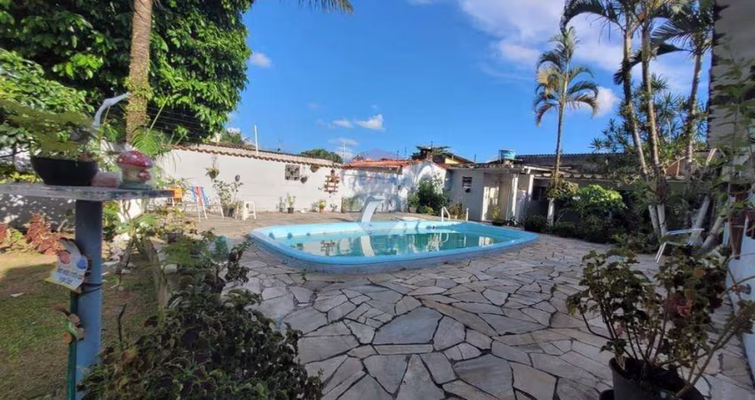CASA À VENDA EM BERTIOGA - SÃO PAULO, COM 2 DORMITÓRIOS NA VISTA LINDA
