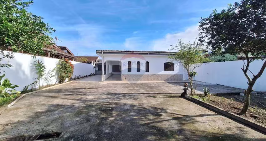Casa com 3 quartos à venda na Rua Dr. Rodrigues Alves, 915, Centro, Bertioga