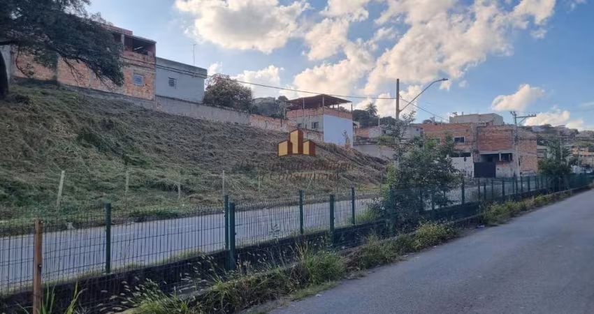 Terreno à venda na Rua de Brasilia, 33, Duque de Caxias, Betim