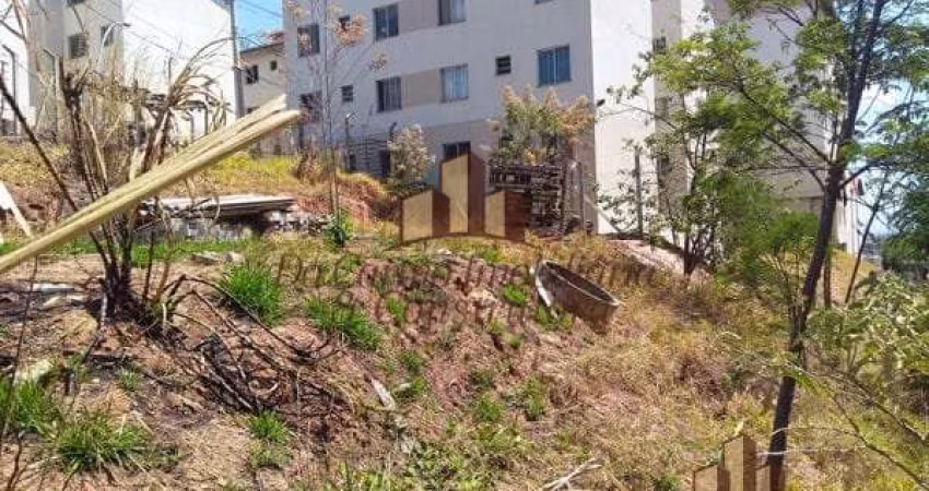 Terreno à venda na Rua de Sofía, 22, Duque de Caxias, Betim