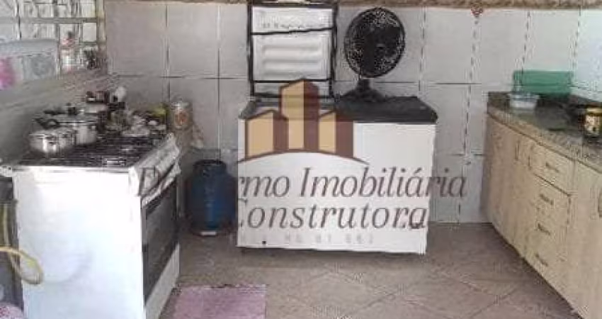 Chácara / sítio com 4 quartos à venda na Rua Pedra Dourada, 40, Piratininga (Venda Nova), Belo Horizonte