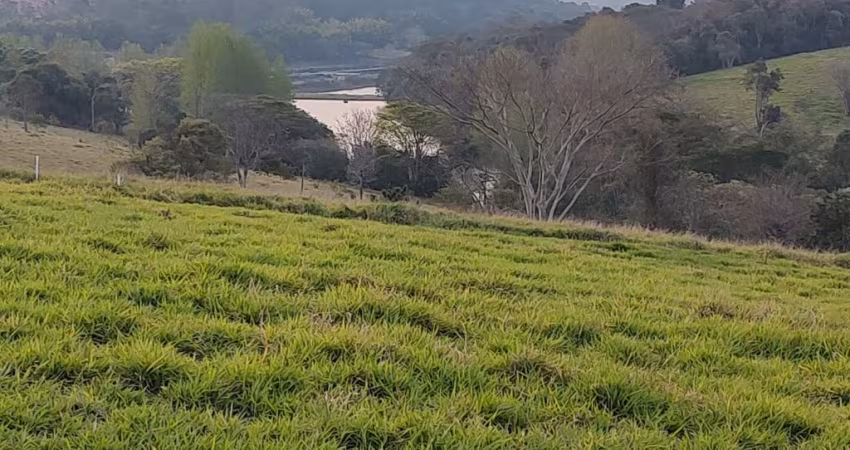 Excelente terreno no Condomínio Terras Caxambu com 1000 - Jundiaí