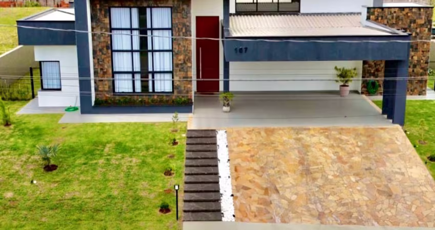 Maravilhosa casa Térrea de Alto Padrão no Condomínio Terras Caxambu com 340m²