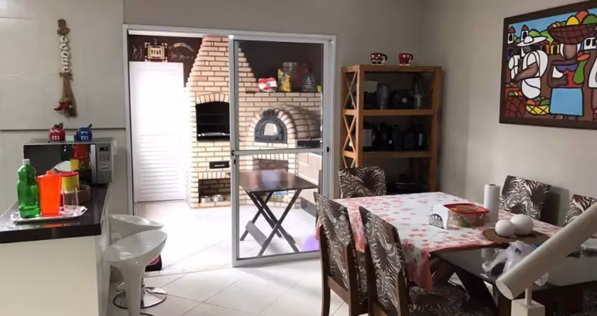 Excelente sobrado com 145m² no condomínio giorno di sole 2