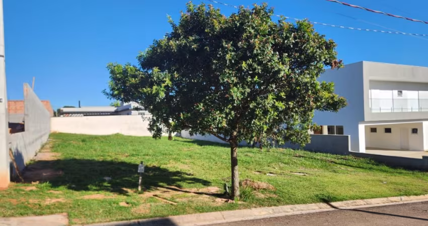 Maravilhos lote Condondomínio Terras Alvorada com 800m²