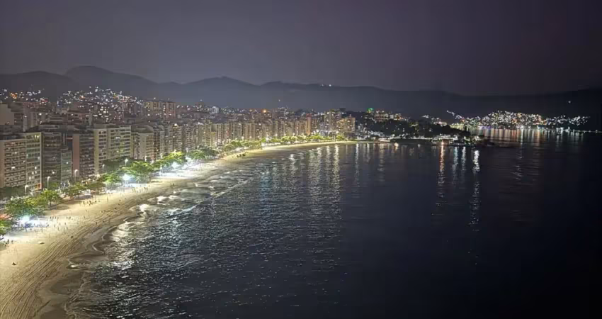 Apartamento simplesmente espetacular na praia de icaraí