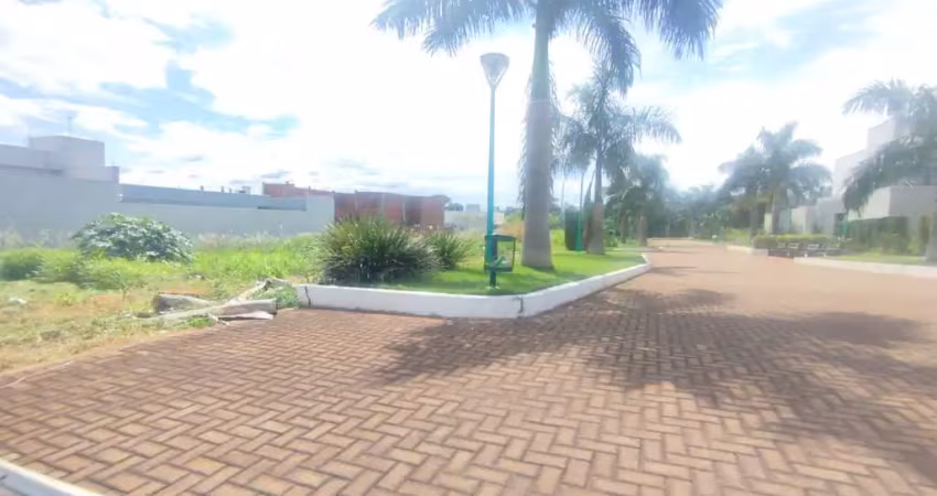 Terreno à venda na Avenida Waldemar Allegretti, Jardim Munique, Maringá