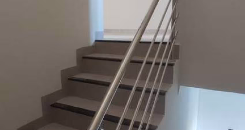Casa 3 dormitórios para Venda em Maringá, Jardim Montreal, 3 dormitórios, 1 suíte, 2 banheiros, 2 vagas