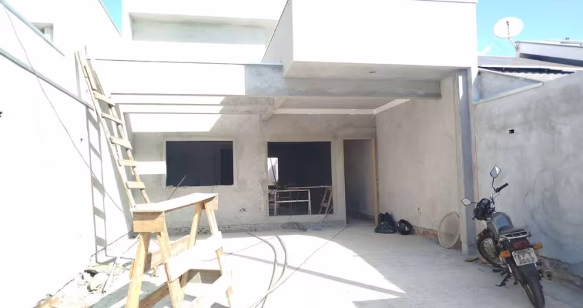 Casa 3 dormitórios para Venda em Maringá, Jardim Tropical