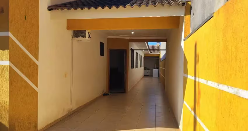 Casa 3 dormitórios para venda em maringá, jardim dias i