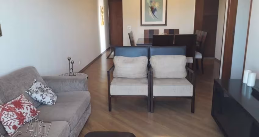 Apartamento com 3 quartos em São Caetano