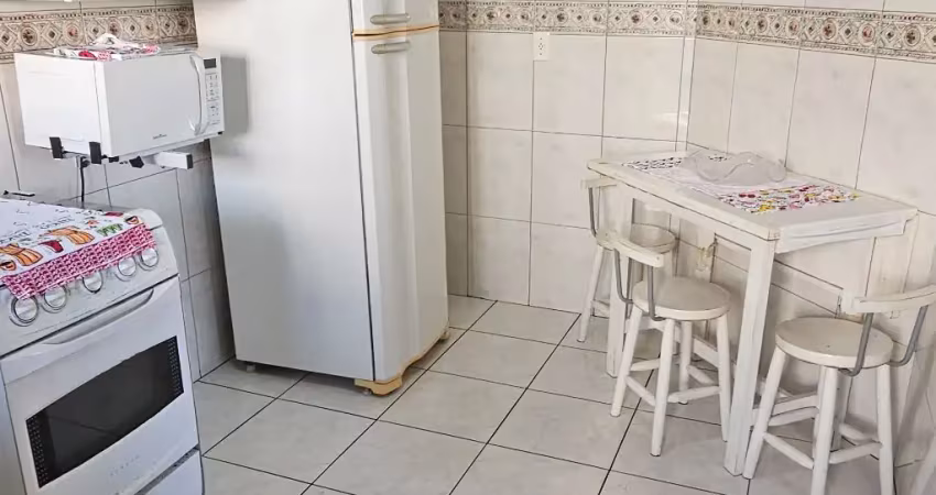 Lindo apartamento com 1 dormitório na guilhermina na quadra da praia