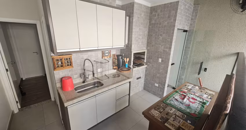 Lindo sobrado triplex  alto padrão com 184m2 localizado na guilhermina