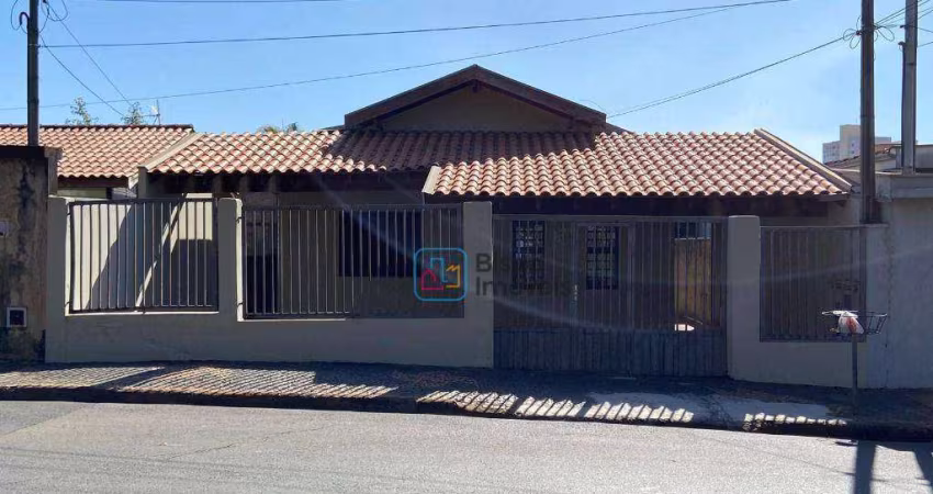 Casa à venda, 160 m² por R$ 650.000,00 - Vila Louricilda - Americana/SP