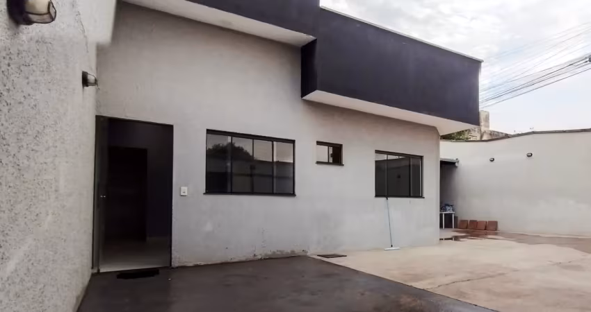 Oportunidade! excelente casa 2 quartos com suite, quintal amplo e otimo acabamento na vila joão vaz