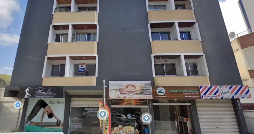 Espaçoso apartamento garden de 1 quarto na Ladeira Alexandre Leonel com garagem privativa e área externa!