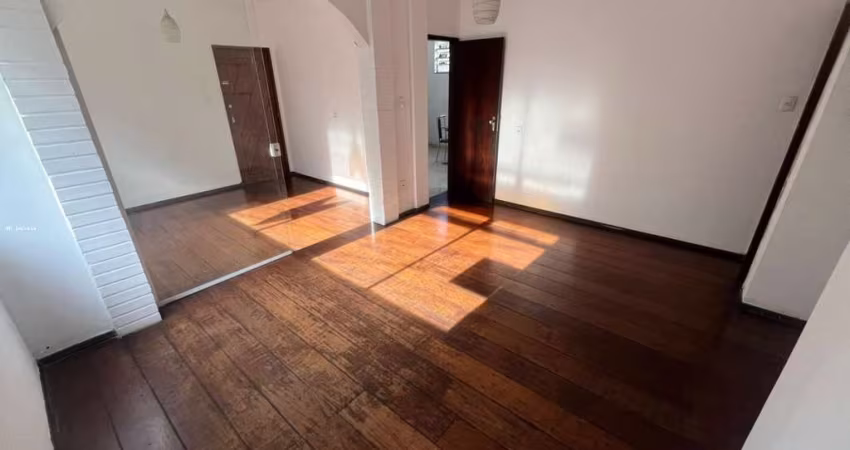 Apartamento para Venda em Juiz de Fora, Santa Helena, 3 dormitórios, 1 suíte, 2 banheiros, 1 vaga