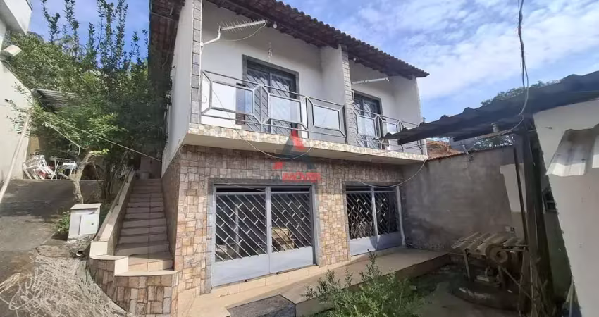 Casa em amplo terreno no bairro granjas betânia a 10 minutos do centro de juiz de fora-mg