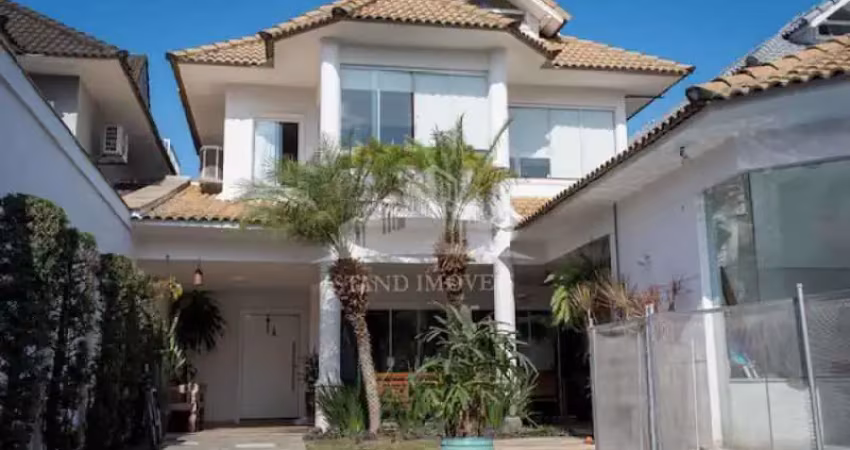 Casa em condomínio fechado com 4 quartos à venda na Rua Leiloeiro Ernani Mello, Recreio dos Bandeirantes, Rio de Janeiro