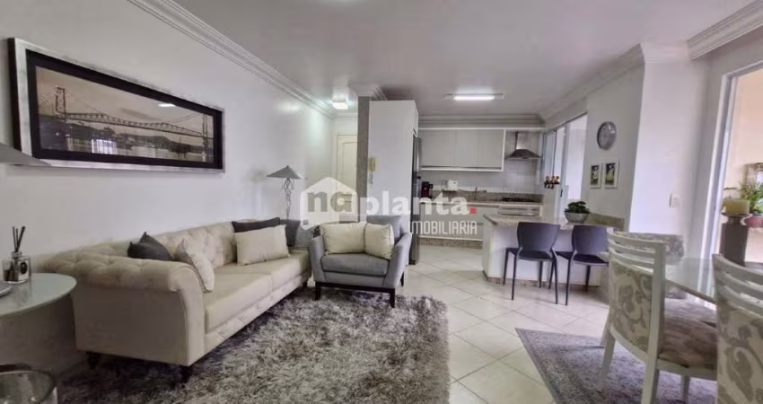 Apartamento Alaide Knabben, 2 quartos no bairro Estreito, Florianópolis