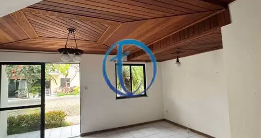 Imperdível! Casa em Condomínio à Venda em Salvador-BA, Itapuã - 4 quartos, 1 suíte, 1 sala, 3 banheiros, 2 vagas, 123m².