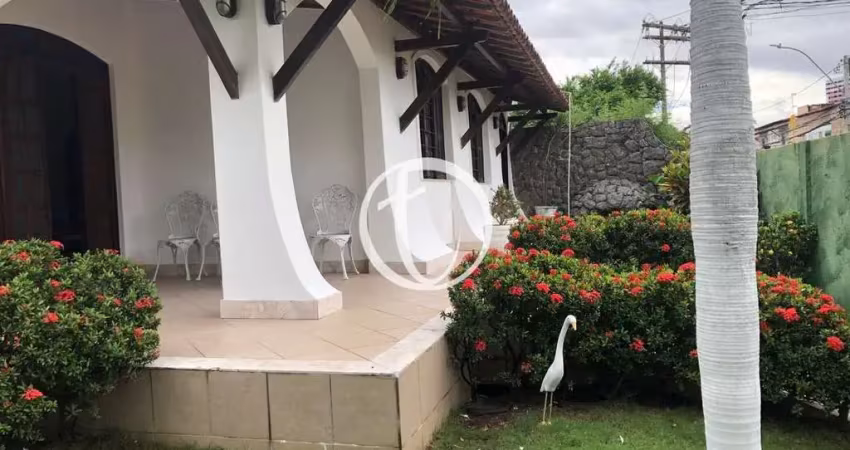Casa com 5 quartos à venda no Stiep, Salvador 