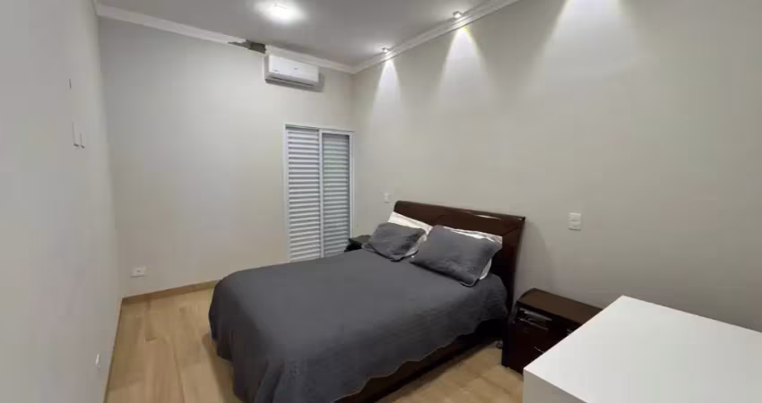 Casa com 3 quartos à venda na Rua Júlia Barili Pioch, 86, Residencial Parque dos Girassóis, Presidente Prudente