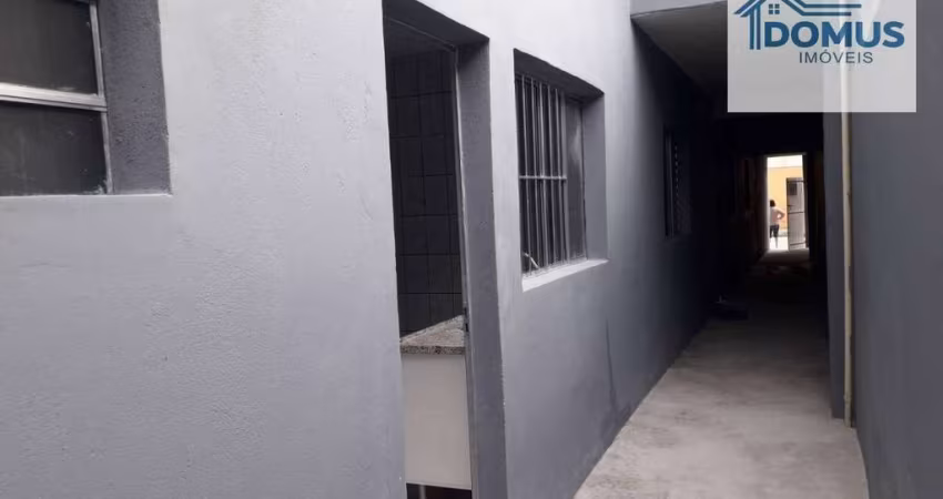 Casa com 3 dormitórios para alugar, 140 m² por R$ 1.836,00/mês - Vila Sinhá - São José dos Campos/SP