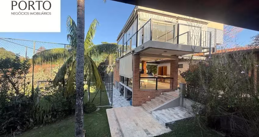 Casa de luxo em condomínio: 9 quartos, 7 suítes, 2 salas, 8 banheiros, 4 vagas na caixa d'água, vinhedo-sp - 236m². venda ou locação!
