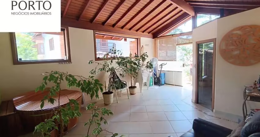 Louveira-sp: casa para locação no villaggio capríccio com 6 quartos, 1 suíte, 3 salas e 400m² de área. venha conferir!