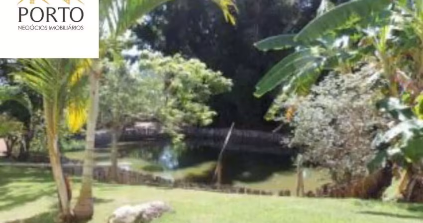 Excelente chácara com 3 dormitórios com piscina e churrasqueira