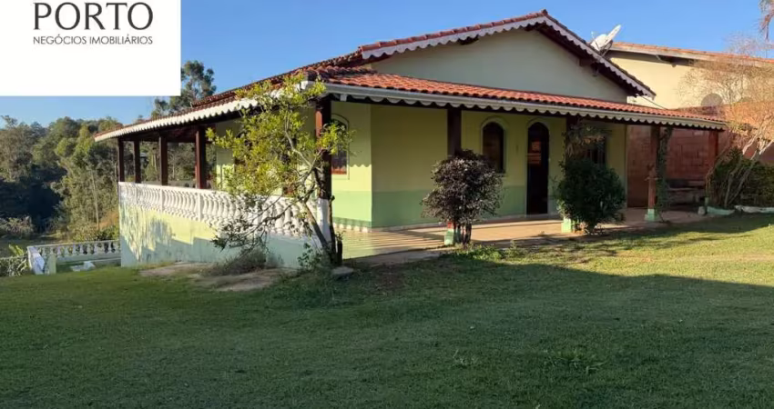 Chácara no bairro monterrey: 2 quartos, 1 suíte, 3 banheiros, 3 vagas de garagem - louveira-sp