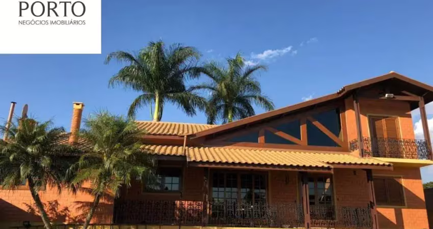 Excelente casa em condomínio com 3 suites r$ 2.500.000,00