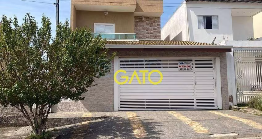 Casa em Cajamar, Casa no Portal dos Ipês em Cajamar/SP.