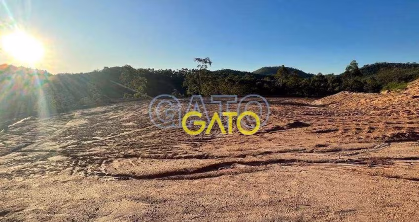 Área Residencial à venda, São Benedito (Jordanésia), Cajamar - AR0012.