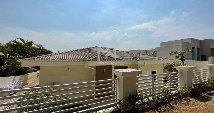 Casa térrea à venda no Condomínio Estância Marambaia em Vinhedo/SP