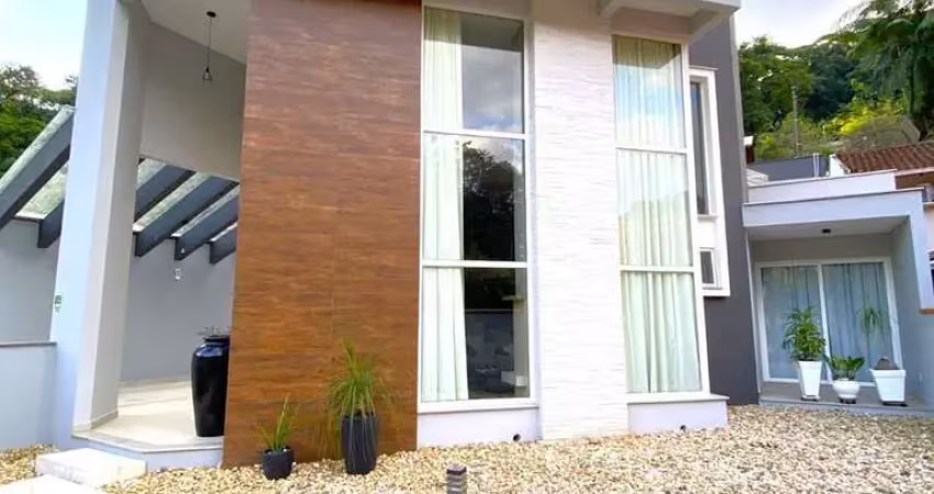 Casa mobiliada | czerniewicz | 3 quartos (1 suíte) | 312m²