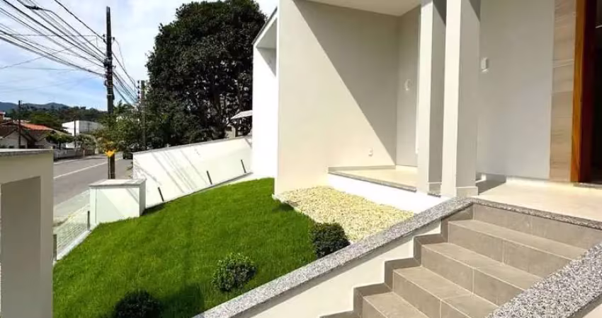 Casa | jaraguá esquerdo | 3 quartos (1 suíte) | 173m²