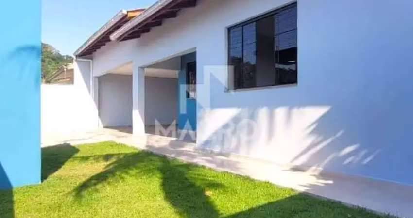 Casa com piscina | jaraguá 99 | 3 quartos (1 suíte) | 153m²