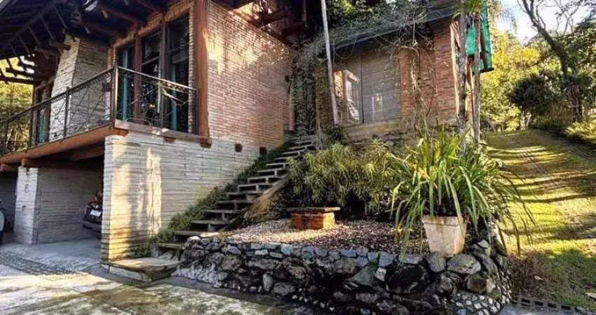 Casa com 4 quartos à venda no Jaraguá 99, Jaraguá do Sul 
